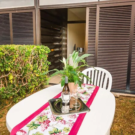 아파트 Bilo Standard Garden-10 By Interhome